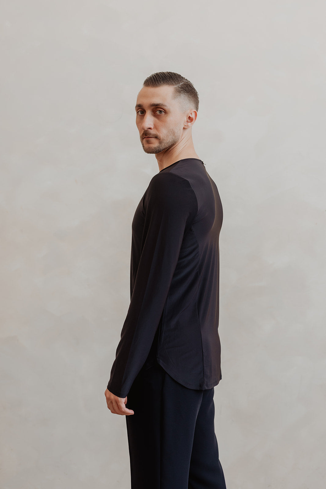 Jay V-Neck Shirt